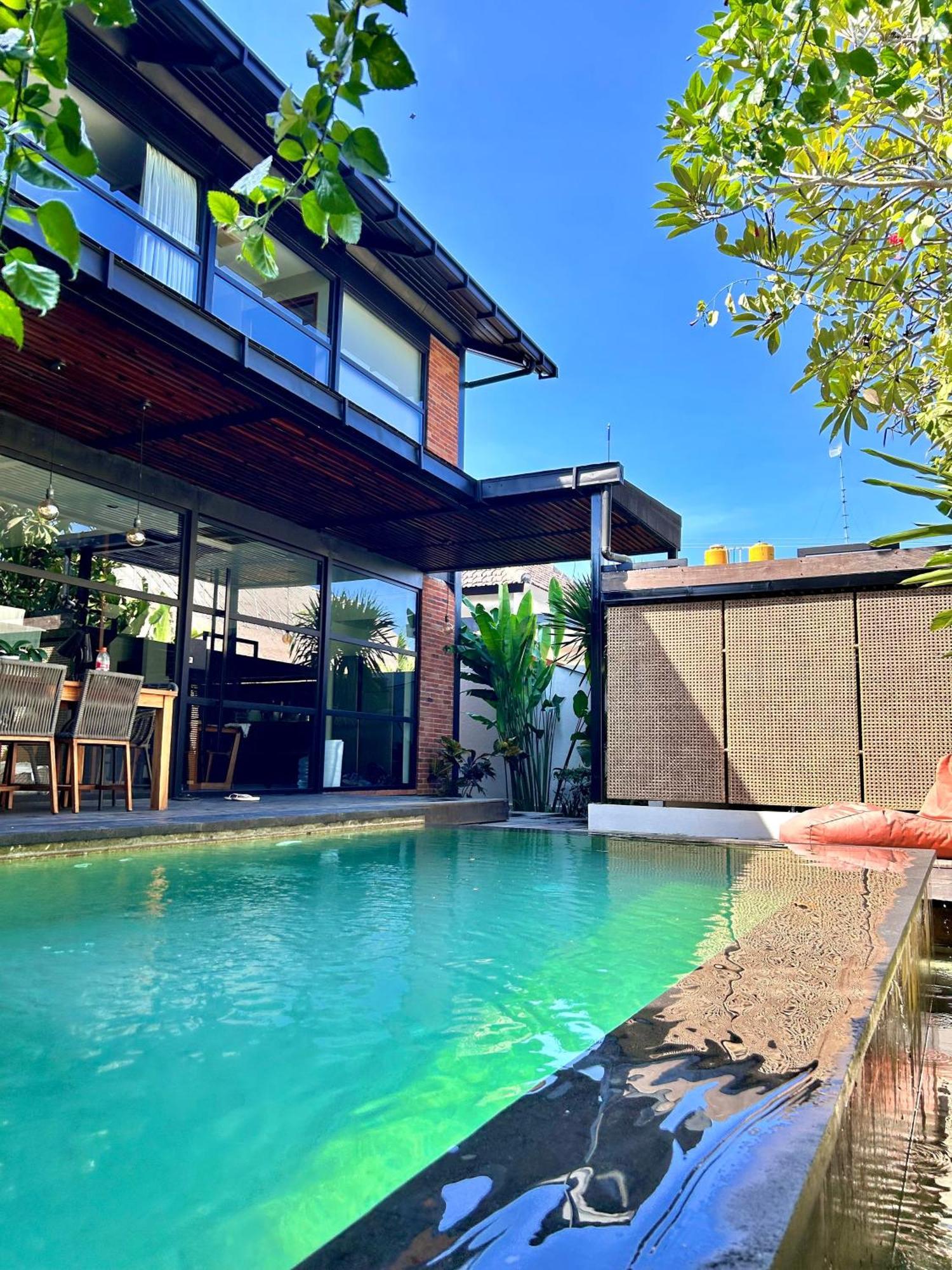Karmagali Suites Adults Only & Private Pool Family Villas Санур Экстерьер фото