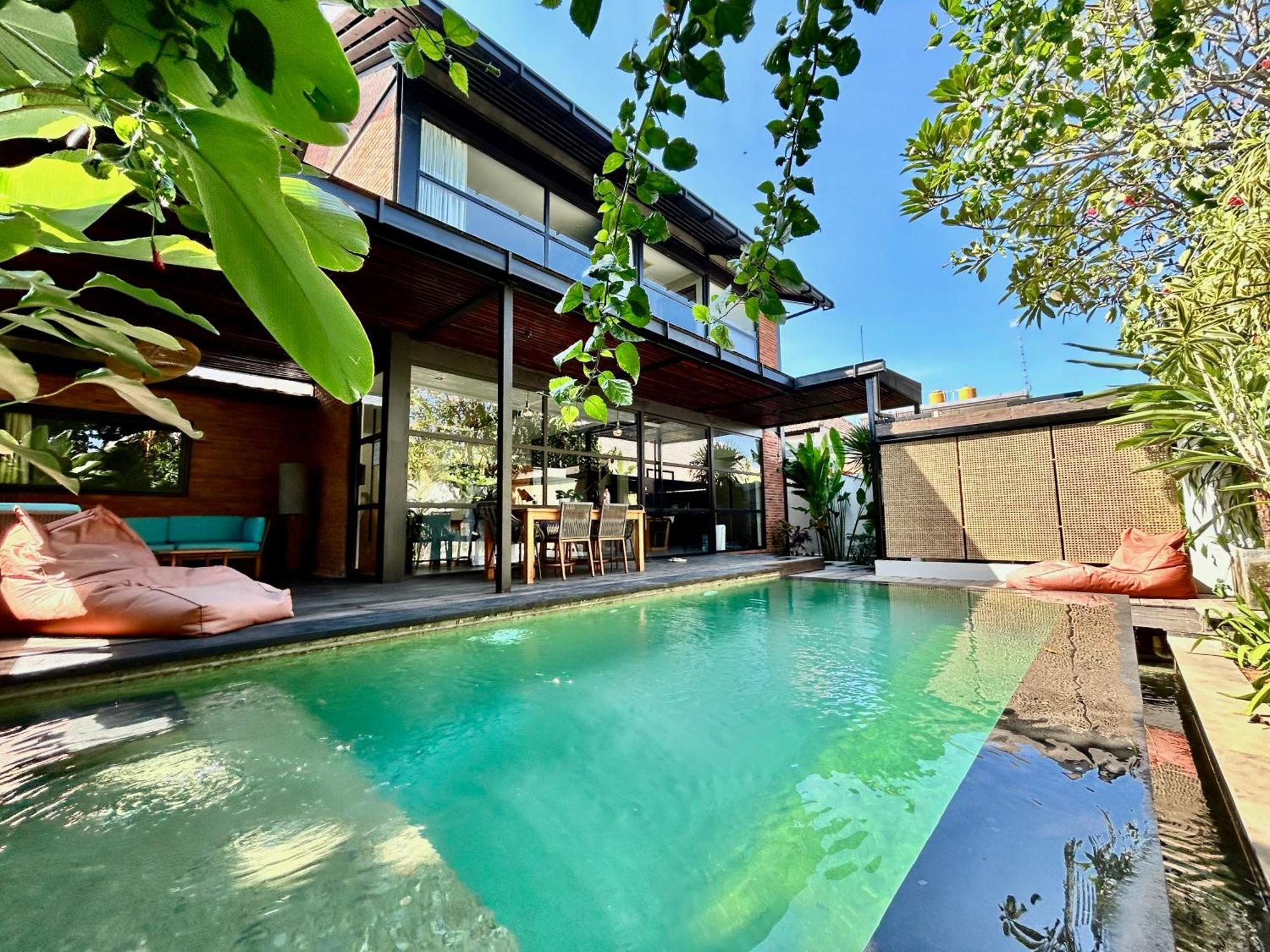 Karmagali Suites Adults Only & Private Pool Family Villas Санур Экстерьер фото